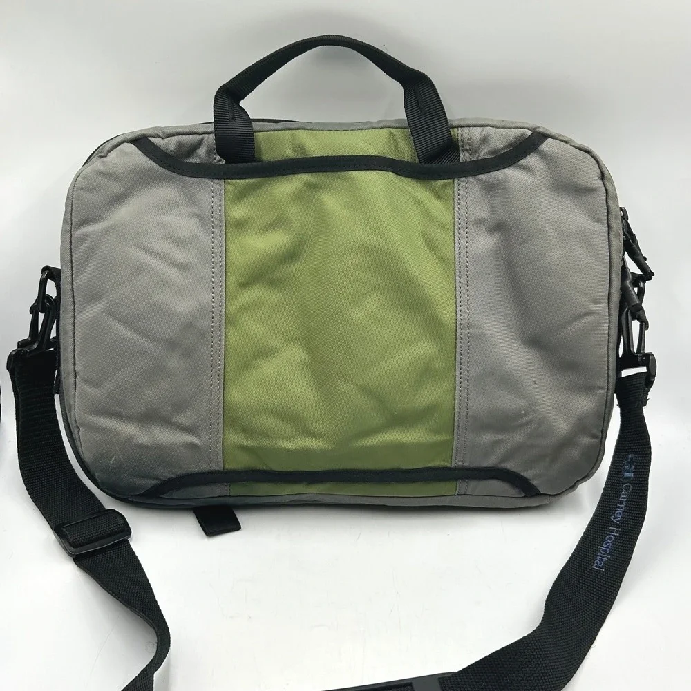 Timbuk2 Messenger Bag Grey Green Small Laptop Briefcase 15 x 11.5 x 2.5 in